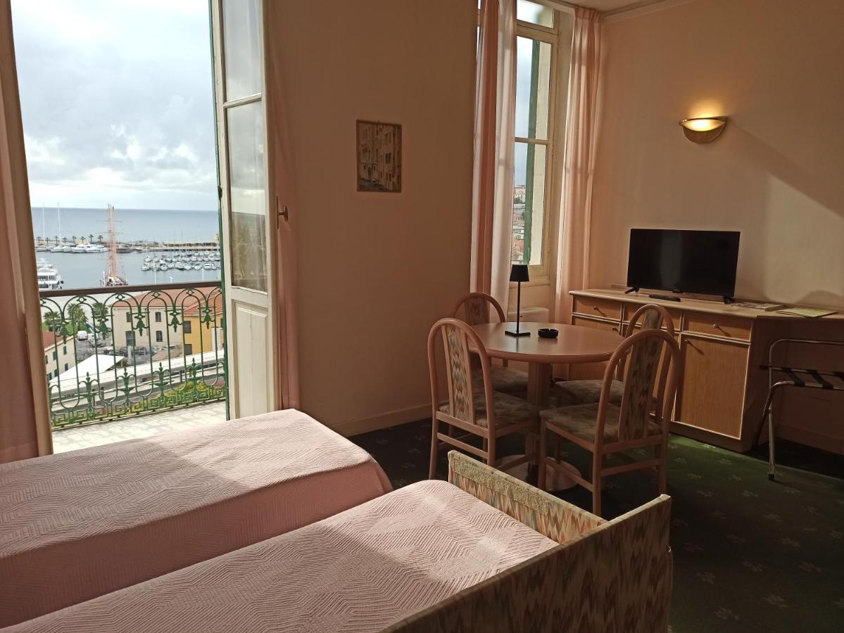 Hotel Miramare Imperia Kamer foto