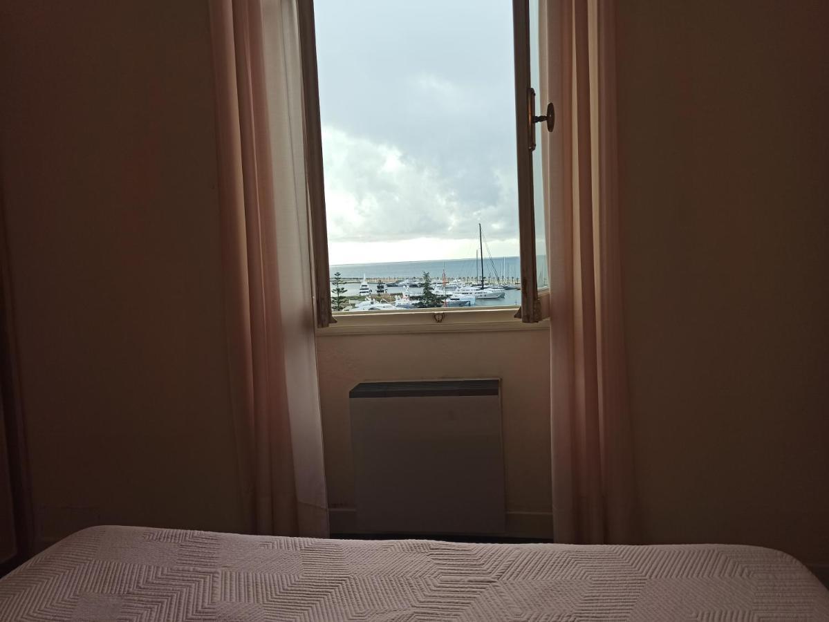 Hotel Miramare Imperia Kamer foto