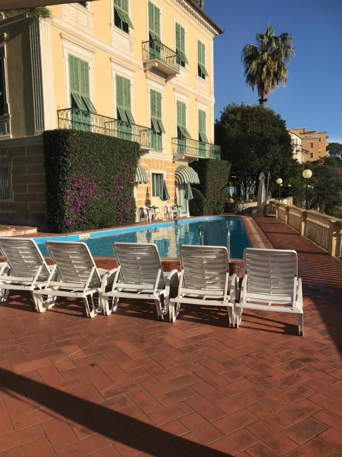 Hotel Miramare Imperia Buitenkant foto