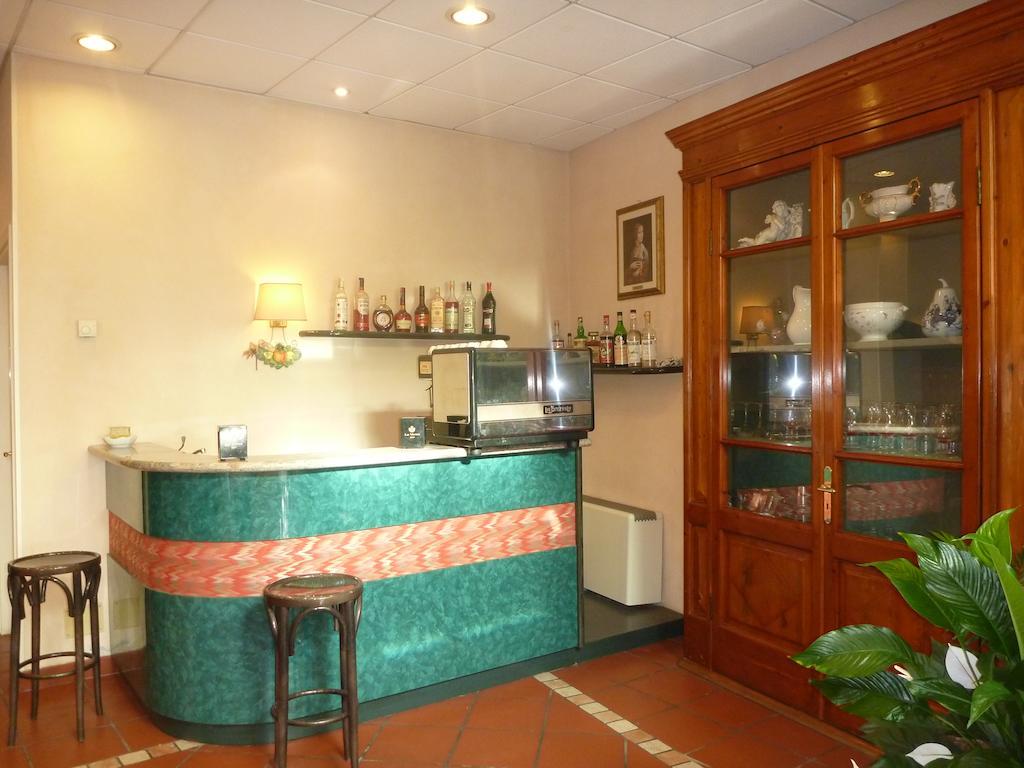 Hotel Miramare Imperia Buitenkant foto